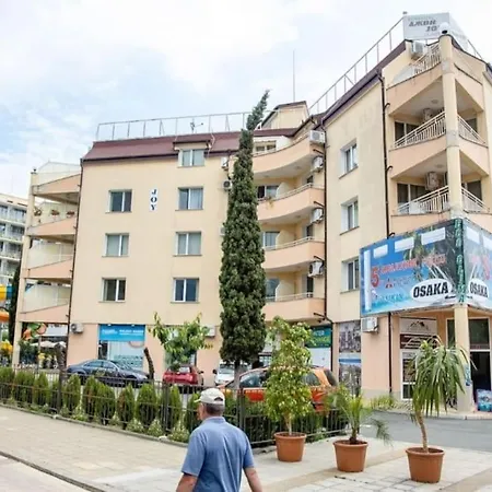 Ваканционен Апартамент В Центъра На Слънчев Бряг